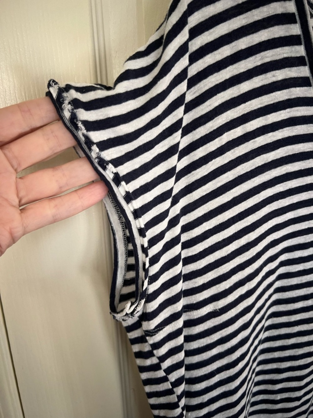 FRAME Striped Linen Tee Blue White Scoop Neck Raw Edge Top Organic Linen - Picture 4 of 9